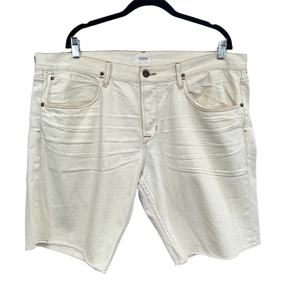 Hudson Mens Hess Denim Shorts Cream Size 40 Cut Off Selvage Raw Hem Whiskered - Picture 1 of 12